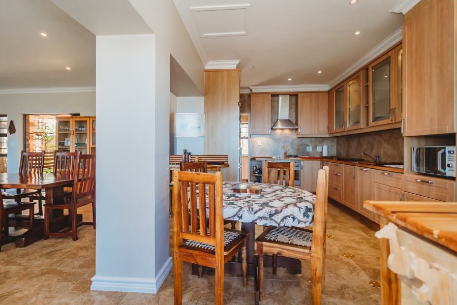 3 Bedroom Property for Sale in Wilderness Heights Western Cape